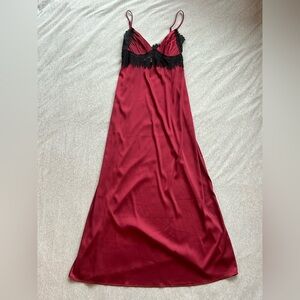 Elegant Red and Black Satin Lace Nightgown Dress